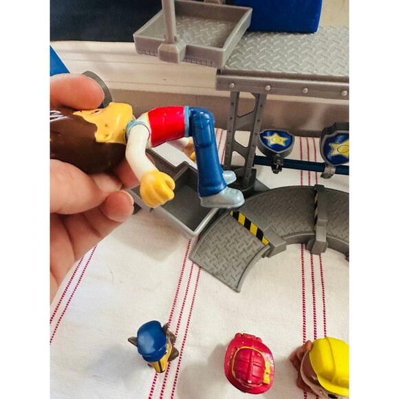 Paw Patrol Rescue Training Center Play Set - Picture 3 of 5